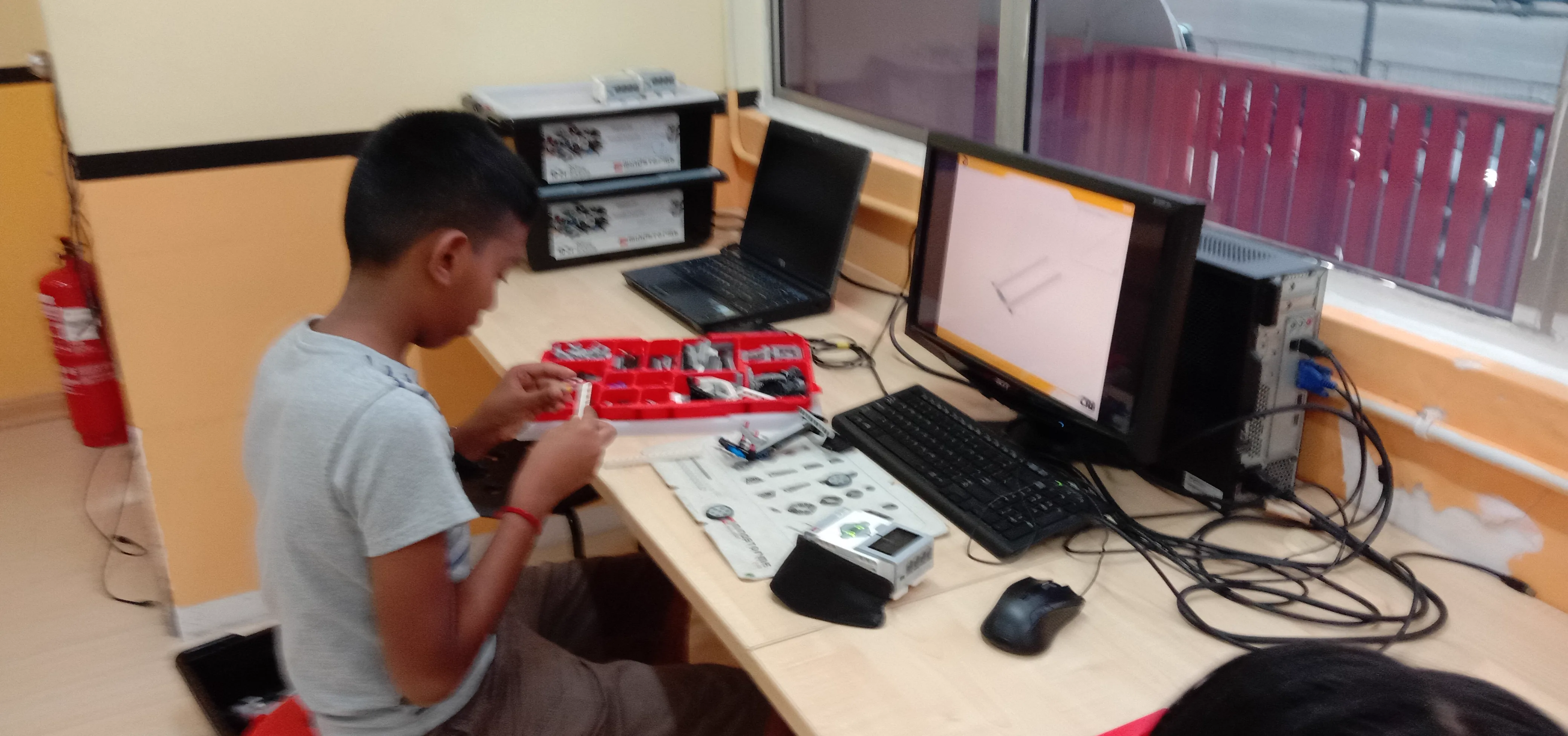 Workshop photo 13